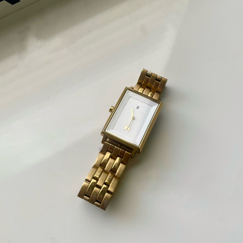 MVMT Charlie Gold Signature Square Watch